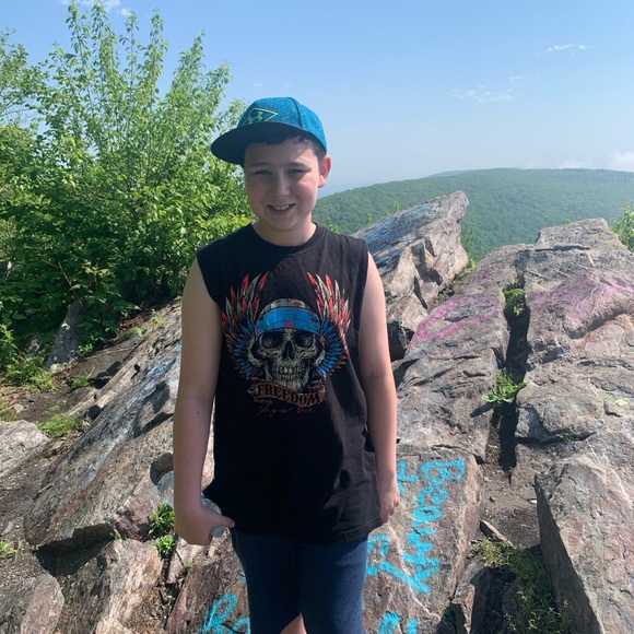 Follow me, I follow back and share listings - Picture 6 of 7